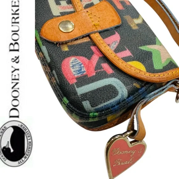 Dooney & Bourke Wristlet - Picture 2 of 13